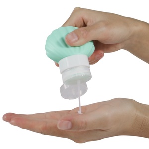 <b>Bottle</b> Designer 40/90ml Leak Proof Reusable Eco Friendly Portable Soft Silicone Shower Gel <b>Shampoo</b> <b>Dispenser</b> <b>Bottle</b> for Cosmetic - Product Image 4