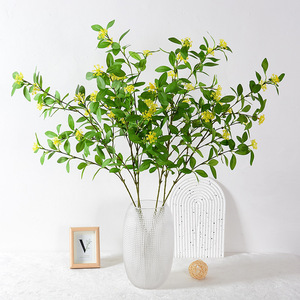 Feuilles d'eucalyptus artificielles Flower Delight avec fleurs jaunes, fleurs en soie, imperméables, décoration intérieure, accessoires de mariage - Product Image 2