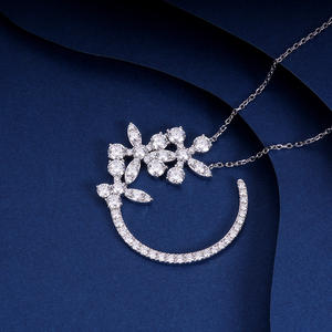 สร้อยคอเงินแท้ 925 ชุบทอง 18K ประดับเพชรโมอิสซาไนต์ทรงกลม สำหรับผู้หญิง - Product Image 5