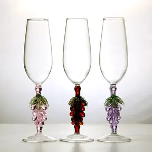 カスタムメイドの透明な手吹きフラワーステムステムグラスゴブレットワイングラス
