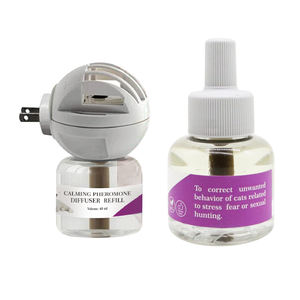 工場の猫の心を落ち着かせるディフューザーの詰め替えは、スプレーと隠れる傷の不安を軽減します - Product Image 2
