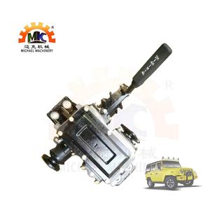 BJ212 4WD внедорожник, малогабаритный грузовик, тракторный автомобиль 4 х4, коробка передач/коробка передач - Product Image 1