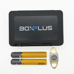 <strong>New</strong> Design Portable Cigaar Travel Humidor <strong>Plastic</strong> <strong>Cigar</strong> Case with Built-In <strong>Cutter</strong> Humidors for <strong>Cigar</strong> Storage and Care