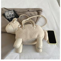 Sac à main en forme d'agneau au design créatif, sac à bandoulière en peluche mignon et tendance, sac à bandoulière décontracté et polyvalent en forme d'animal