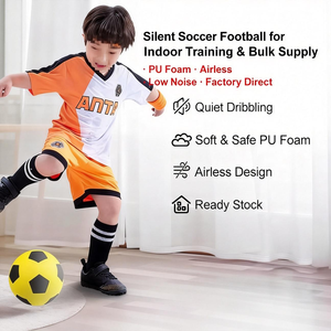 Pallone da calcio silenzioso OEM per bambini, in morbida schiuma scanalata, per l'apprendimento del calcio indoor, fornito all'ingrosso. - Product Image 4