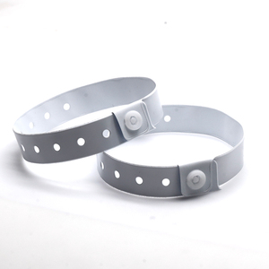 Dây Đeo Cổ Tay Vinyl Hình Chữ L Thời Trang Giao Hàng Nhanh Có Logo Khác Nhau Tùy Chỉnh Lễ Hội Tiệc Tùng Sự Kiện Vv - Product Image 2