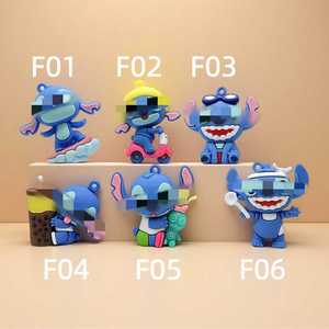 Bán buôn PVC Silicone Keychain máy tùy chỉnh 3D phim hoạt hình hình mềm cao su móc khóa PVC nhà máy thiết kế phim hoạt hình quà tặng - Product Image 3