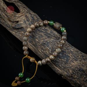 Natural Agarwood <b>Bracelet</b> for <b>Women</b> 6mm Near-Sinking Beads Mixed with Agarwood Lu Thong, Handmade Aromatic Jewelry - Product Image 6