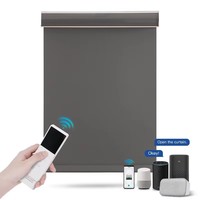 Store Enrouleur Électrique Moderne pour Restaurant Hôtel, Occultant, Isolation Thermique, Contrôle Intelligent par Application, Rideaux Intégrés Connectés