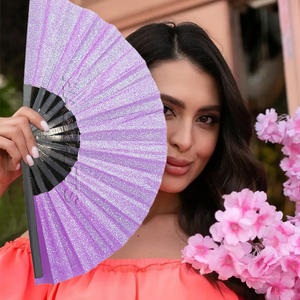 Grand <span class=keywords><strong>Éventail</strong></span> de Stock Suffisant, Promotionnel Argent Pailleté, <span class=keywords><strong>Éventail</strong></span>s <span class=keywords><strong>en</strong></span> <span class=keywords><strong>Tissu</strong></span> Brillant pour Femmes - Product Image 1