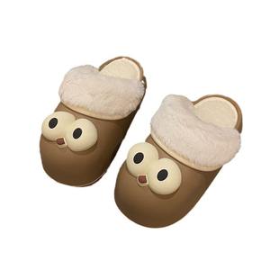 รองเท้าแตะกันลมพื้น PVC ดีไซน์ใหม่ขายส่ง บุขนเทียมถอดได้ สำหรับฤดูหนาว พร้อมจำหน่ายจากโรงงาน - Product Image 6