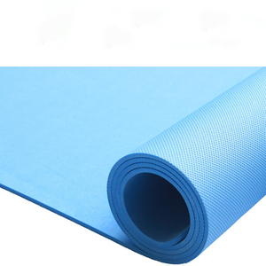 Tapis de yoga portable en TPE, tapis de yoga léger et pliable pour les voyages, le camping, le yoga en plein air et les entraînements à domicile - Product Image 5