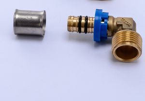 Raccords de presse <span class=keywords><strong>profil</strong></span>és <span class=keywords><strong>TH</strong></span> pour tuyaux multicouches Coupleur de compression en cuivre Filetage NPT/ BSP Gaz de plomberie sanitaire - Product Image 4