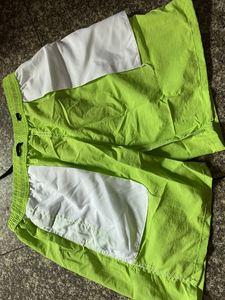 Shorts de bain pour hommes, personnalisés avec logo brodé, shorts de plage unis, shorts décontractés d'été sans doublure en mesh, shorts de sport et de fitness - Product Image 6