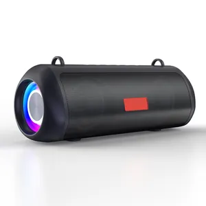 Drahtlose 30-W-Lautsprecher BT Fabric Wasserdichter Subwoofer Tragbarer drahtloser USB-Außen lautsprecher mit Power Bank RN100