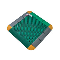 Dalles de sol sportives modulaires en PP antidérapantes, emboîtables, pour extérieur, avec accessoires de bordure personnalisables de 10-16 mm, pour gazon artificiel de marque