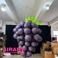 Jouet de fruit de raisin géant gonflable réaliste, modèle de raisin gonflable de décoration suspendue pour la publicité d'exposition de légumes