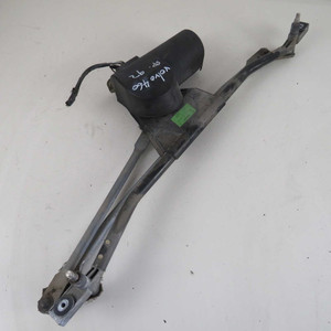 Spazzola Tergicristallo Anteriore 3397020216 Volvo 460 1987-1997 Usata (55021) - Product Image 1