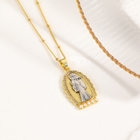 Vente en gros de femmes à la mode en cuivre incrusté de zircon imitation perle bicolore vierge marie pendentif en forme de coeur collier en laiton