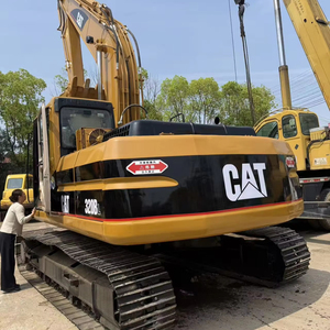 Excavatrice sur chenilles d'occasion en excellent état Cat 320BL 330BL 20 tonnes 30 tonnes - Product Image 1