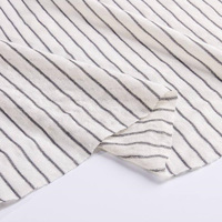 Haut de gamme en vrac fil doux teint évacuation de la transpiration marque de vêtements de mode écologique tissu mélangé de lin rayé naturel pour t-shirt