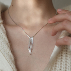 Borla Octágono Cadena de serpiente INS Collar de clavícula minimalista Plata de Ley 925 - Product Image 6