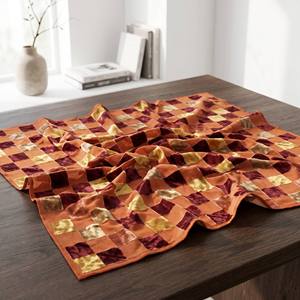 Tessuto in Velluto di Seta Vera con Motivo a Quadri 3D, 20% Seta di Gelso 80% Viscosa, Tessuto Leggero e Trasparente per Abaya di Lusso - Product Image 4