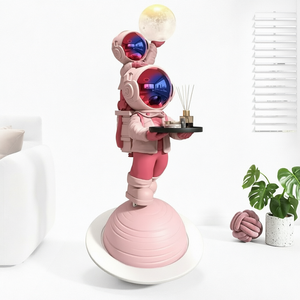 Escultura de Astronauta de Resina Rosa Niulai, Estatua Artística de Pie con Lámpara Lunar y Bandeja para Sala de Estar - Product Image 1