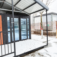Maison conteneur de luxe moderne pliable et extensible 20ft 40ft, étanche, isolée, insonorisée, résistante aux ouragans, avec fenêtre panoramique pour
