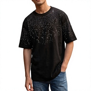 T-shirt personnalisé pour homme en noir avec strass, coupe ample, manches courtes, col rond, tricoté, motif étoile, streetwear, fabricant OEM ODM - Product Image 1