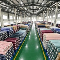 Tissu en microfibre tissé uni sur mesure, 100 % polyester, anti-déchirure, 100 GSM, poids moyen, largeur 98 pouces, rideau 68x68, directement de l'usine
