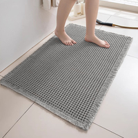 Tapis de bain gaufrés Tapis de bain antidérapants super absorbants avec glands pour salle de bain