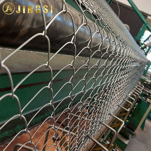 Rouleau <span class=keywords><strong>de</strong></span> fil <span class=keywords><strong>de</strong></span> clôture grillagée <span class=keywords><strong>de</strong></span> 25 pieds, galvanisé à chaud, pour clôtures extérieures - Product Image 2