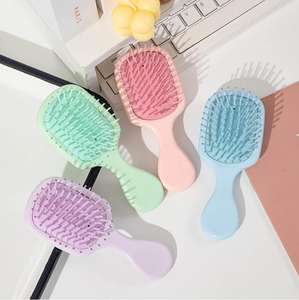 للبيع بالجملة هدية أطفال للفتيات ، مشط تدليك للشعر ، مقبض بلاستيكي صغير محمول - Product Image 1