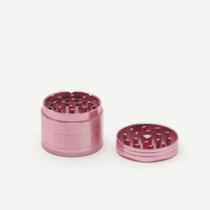 Cannacoast personnalisé imprimé 50mm 63mm 65mm métal fleur broyeur d'herbes 3 pouces magnétique en alliage de zinc manuel broyeur de tabac - Product Image 1