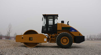 Machinerie de construction routière à haute efficacité, rouleau compresseur à tambour unique de 140 kW et 22 tonnes SEM522 pour la construction de pistes d'aéroport