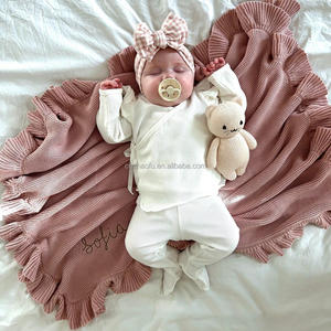 Manta de Bebé Personalizada al por Mayor, ODM, de Algodón Tejido, con Borde de Volantes y <span class=keywords><strong>Nombre</strong></span> Bordado - Product Image 3