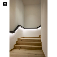 Moderne Wandmontierte LED-Treppenbeleuchtung Handlauf für Häuser Einfaches Design Schmiedeeisen Treppengeländer Heimdekoration
