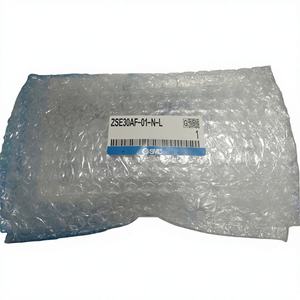 SMC Orijinal Dijital Göstergeli Basınç Göstergesi ve Kontrol Anahtarı ZSE30AF-01-N-L (L Kemer Hattı) 3 Ay Garantili Balonlu Poşet Ambalaj - Product Image 1