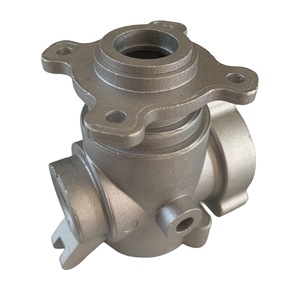 Pieza de fundición a presión de aleación de aluminio Xh 007 para reparación de automóviles, tratamiento de superficie por pulverización y chorro de arena - Product Image 1