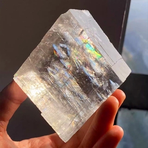 Commercio all'ingrosso <span class=keywords><strong>pietra</strong></span> naturale arcobaleno Iceland <span class=keywords><strong>pietra</strong></span> <span class=keywords><strong>grezza</strong></span> bianco Calcite lastre di Calcite ruvido cubo di Calcite per l'artigianato decorativo - Product Image 1