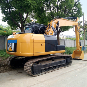Excavatrice CAT312D2 de 12 tonnes avec godet de terrassement d'une capacité de 0,6 m³, modèle d'excavatrice sur chenilles d'occasion CAT312D2 - Product Image 1