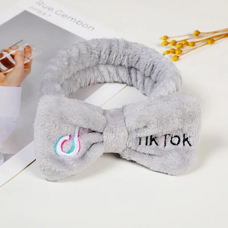 Tiktok Spa Headband for Women Facial Makeup Headband Soft Coral Fleece Cosmetic Headband Bow Hair Band Head Wraps