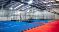 Terrain de padel couvert avec toit rétractable 20x10m, structure membranaire, éclairage LED, intérieur/extérieur, vente en gros