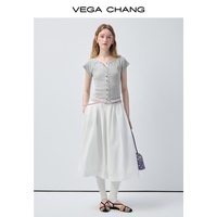 Chemisier en maille boutonnée ajusté pour femme VEGA CHANG, gris chiné pâle, en tissu côtelé chiné mat et doux, col en V à petite encoche, manches raglan