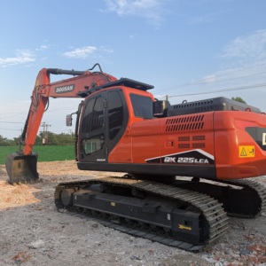 Used DOOSAN DX225LCA 22 Ton Crawler Excavator 2021 1.05m Bucket Korea Engine Pump Motor PLC Gearbox Gear Bearing Quick Coupler - Product Image 1