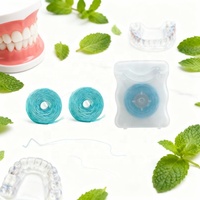 Fil dentaire tissé extensible infusé à l'huile de coco pour un nettoyage en profondeur des dents