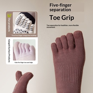 <span class=keywords><strong>Chaussettes</strong></span> de sport antidérapantes en tricot pour le yoga, la danse et le fitness, à cinq doigts, pour l'intérieur, toutes saisons, vente chaude - Product Image 2