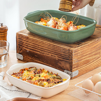Plat de cuisson rectangulaire en céramique colorée de style nordique, idéal pour gratins, lasagnes et autres plats de four domestiques