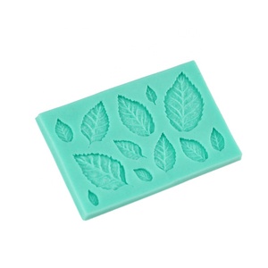 Moule en silicone en forme de <span class=keywords><strong>feuille</strong></span> de rose avec plusieurs tailles pour le fondant, la <span class=keywords><strong>d</strong></span>écoration de gâteaux et l'art de la résine - Product Image 5